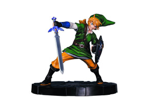 Dark Horse Deluxe The Legend of Zelda: Skyward Sword: Link Figure