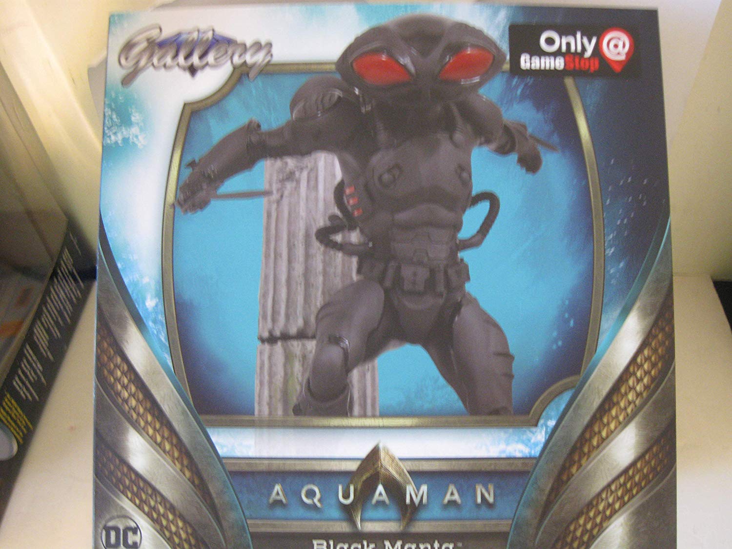 DIAMOND SELECT TOYS DC Gallery: Aquaman Black Manta PVC Figure